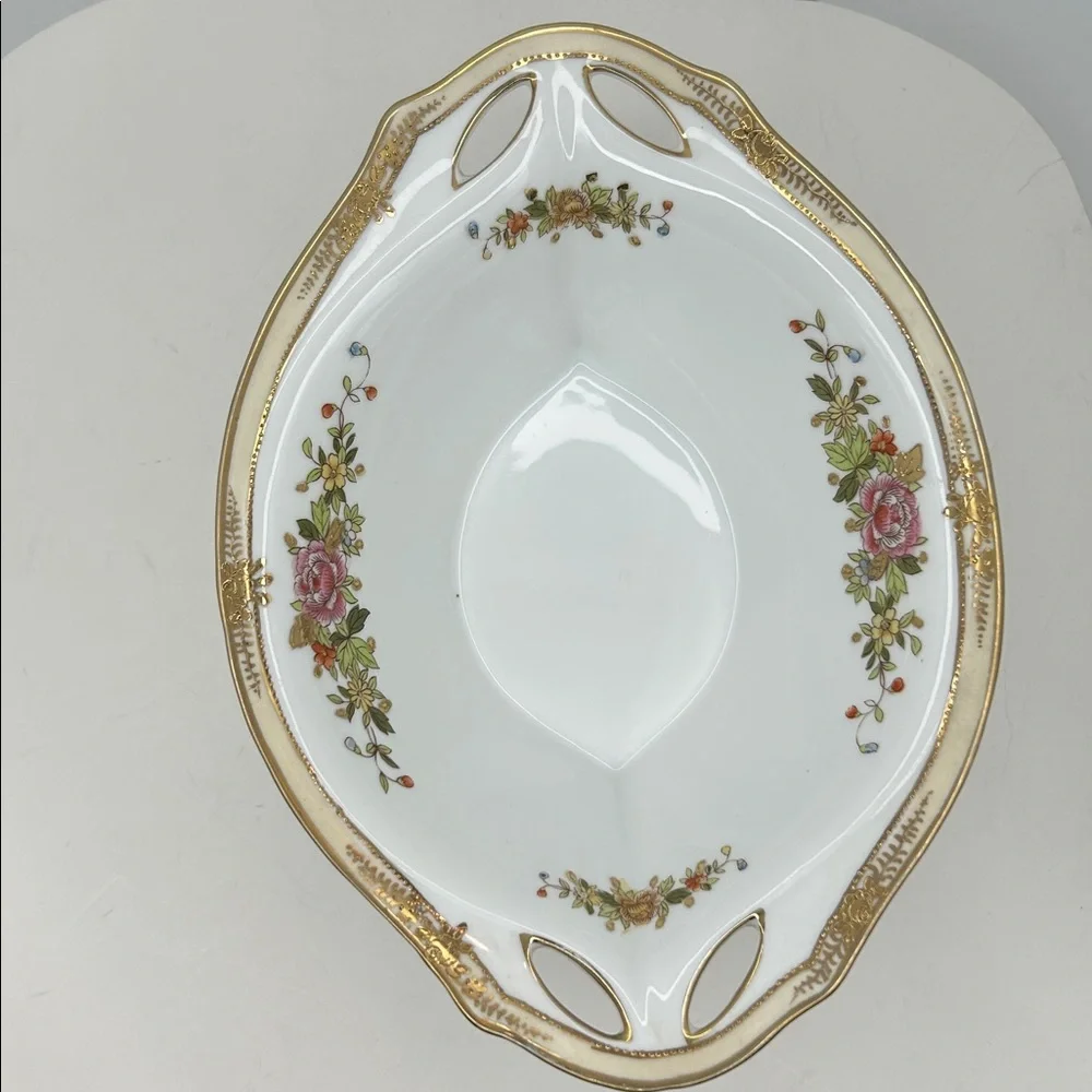 Nippon Hand Painted Floral Gold Gilt Four Footed Oval Serving Bowl Vintage‎